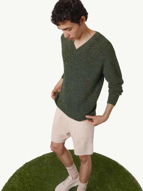 The V-Neck - Moss Green